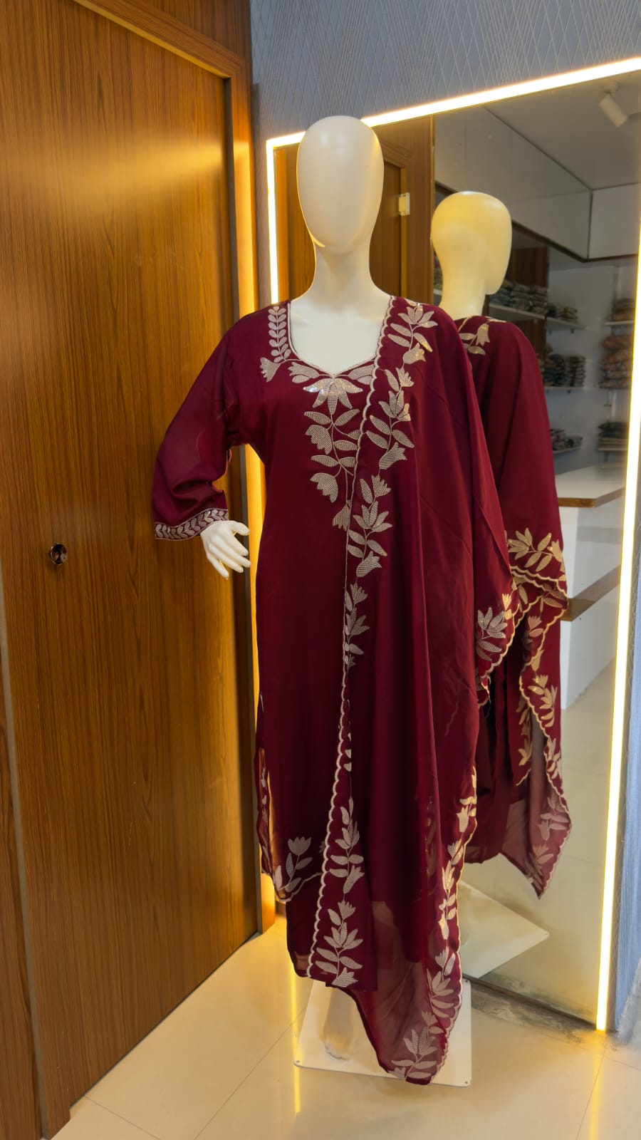 Three Piece Set